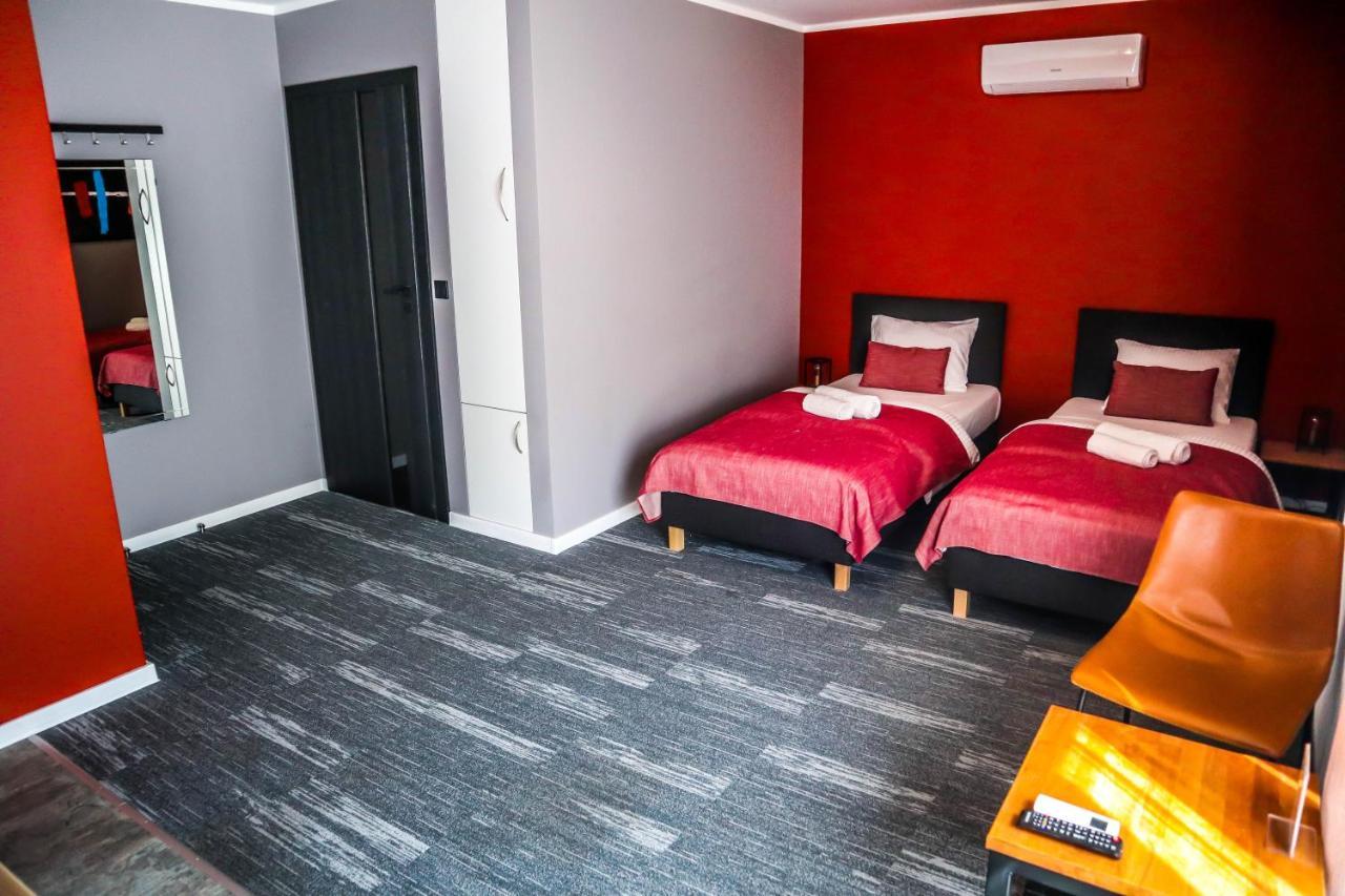 Kaktus Chill & Sleeping - 50 M Od Rynku Aparthotel Racibórz Kültér fotó